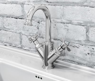 Shop Traditional taps