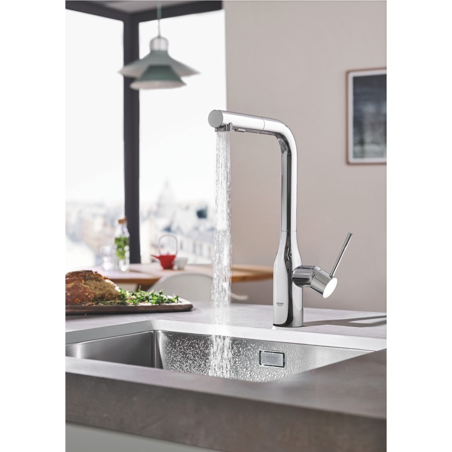 Grohe Chrome Single Lever Pull Out Spray Kitchen Mixer Tap