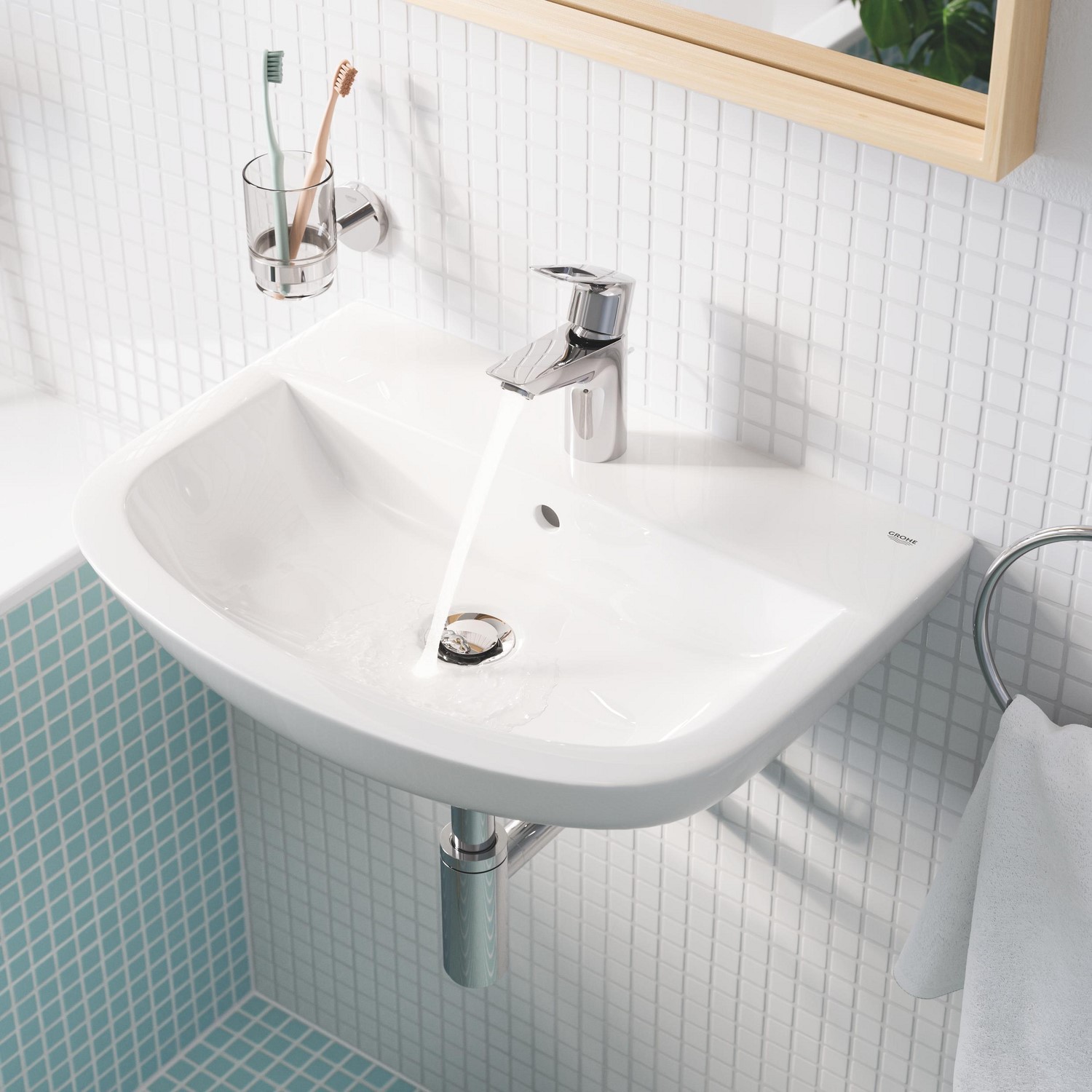 Grohe White Bau Wall Hung Basin 550Mm