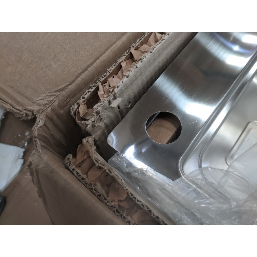 GRADE A2 - Taylor & Moore Oakley Right Handed Bowl and a Half Kitchen Sink - 1000mm x 520mm