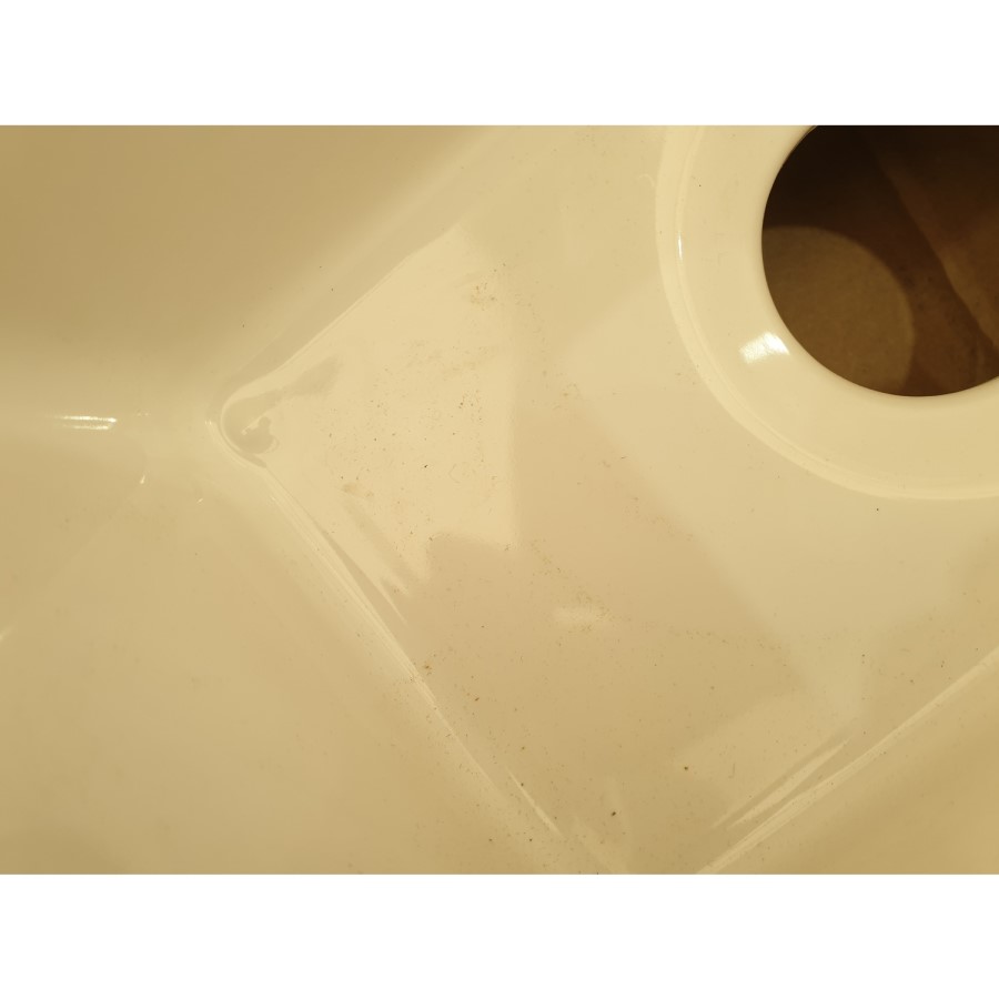 GRADE A2 - Reginox Tuscany 1.5 Bowl Ceramic White Undermount Kitchen Sink