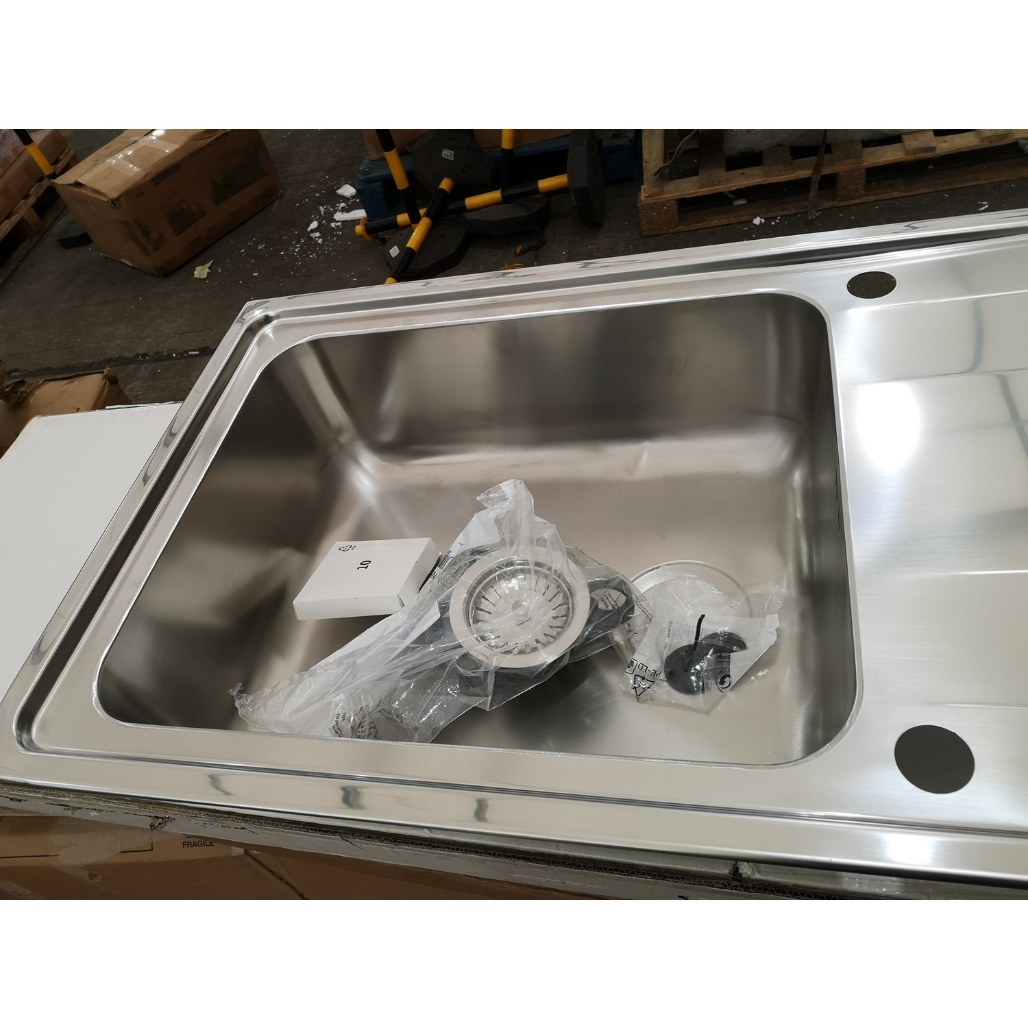 GRADE A2 Enza Isabella Single Bowl Reversible Drainer Stainless Steel