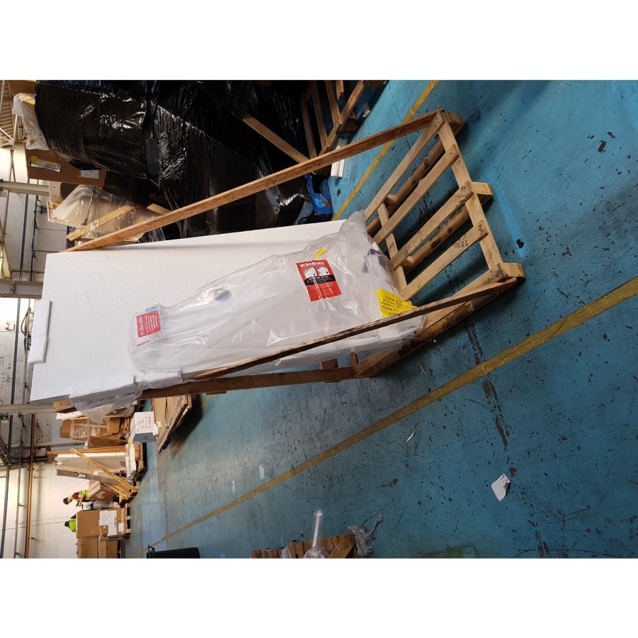 GRADE A2 - Silhouette 1600 x 900 Rectangular Ultra Low Profile Tray