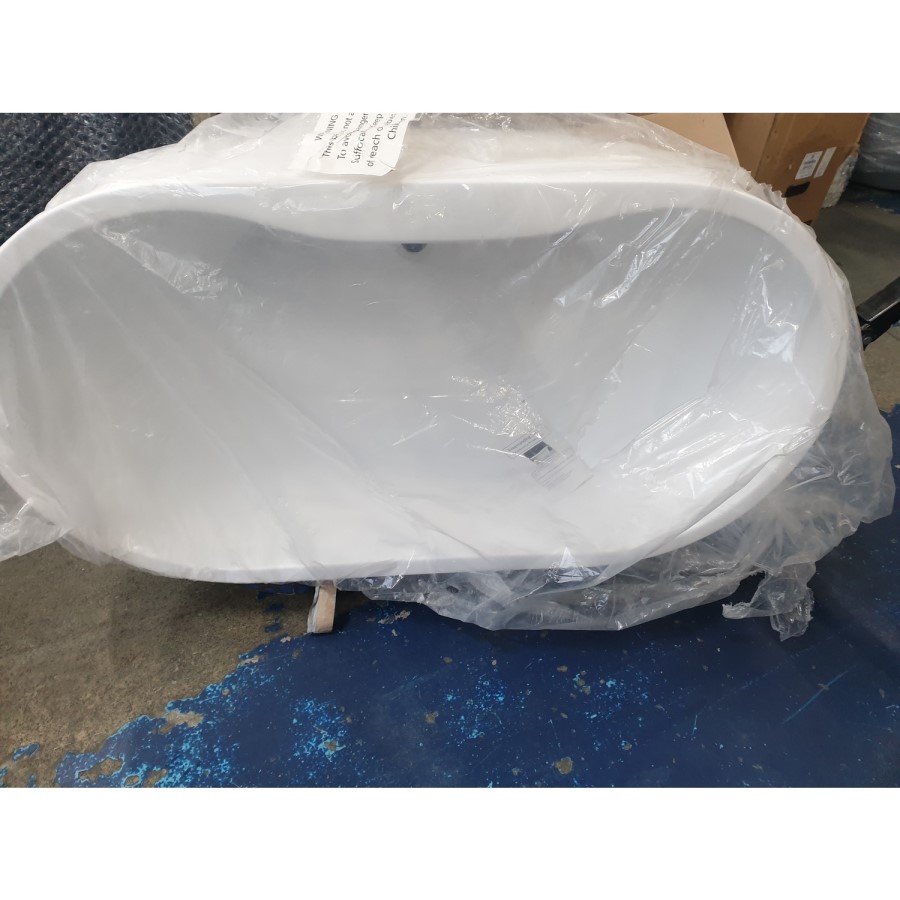 GRADE A2 - Small Freestanding Double Ended Bath 1400 x 745mm - Lisbon