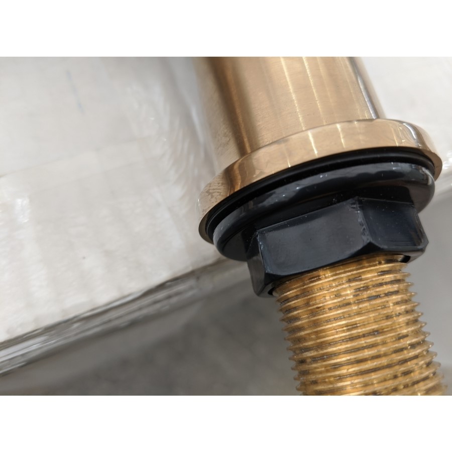 GRADE A2 - Brass Bath Mixer Tap - Albury