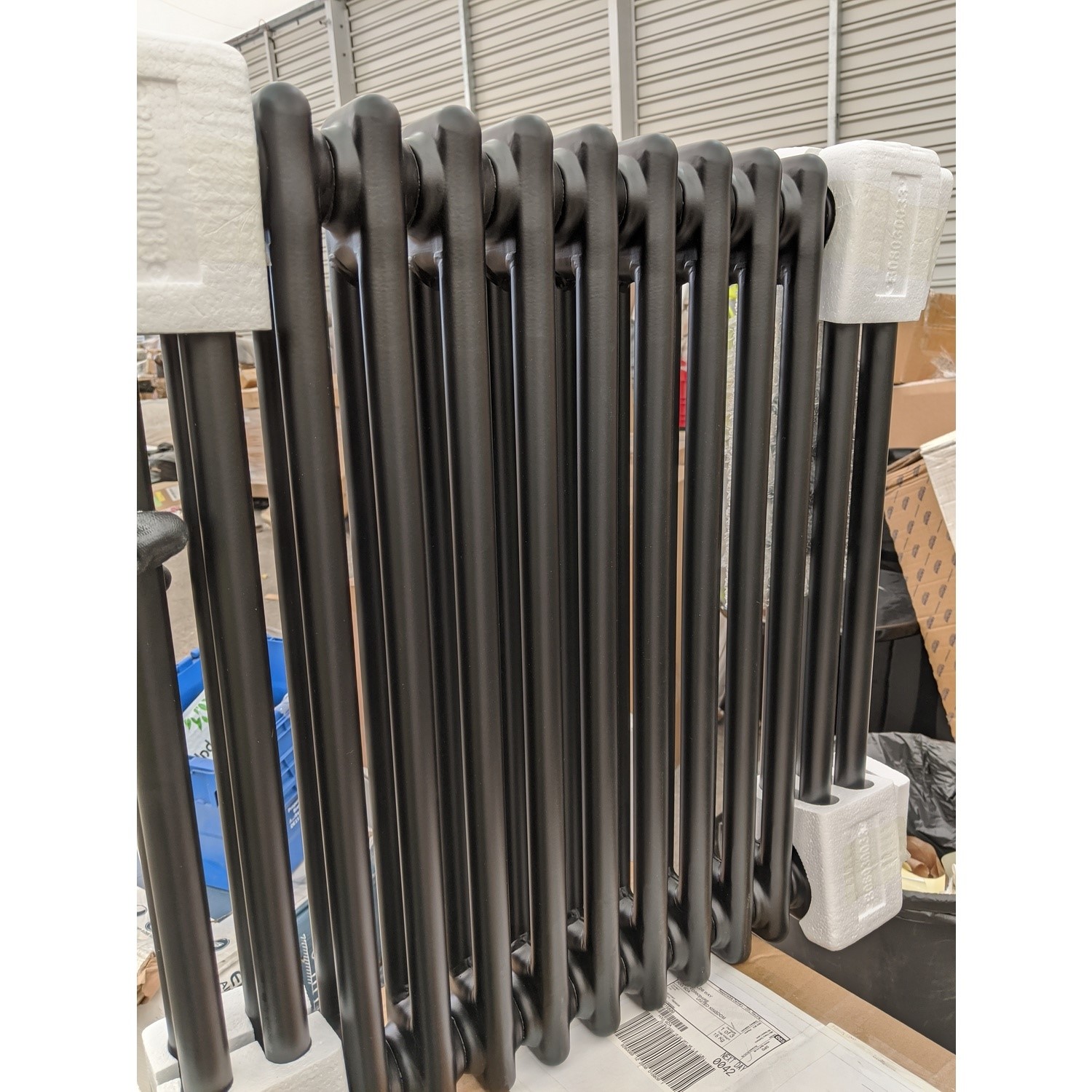 Institutional Grade Radiators GRADE A2 - Black Horizontal 2 Column Radiator 600 x 605mm - Nambi ...