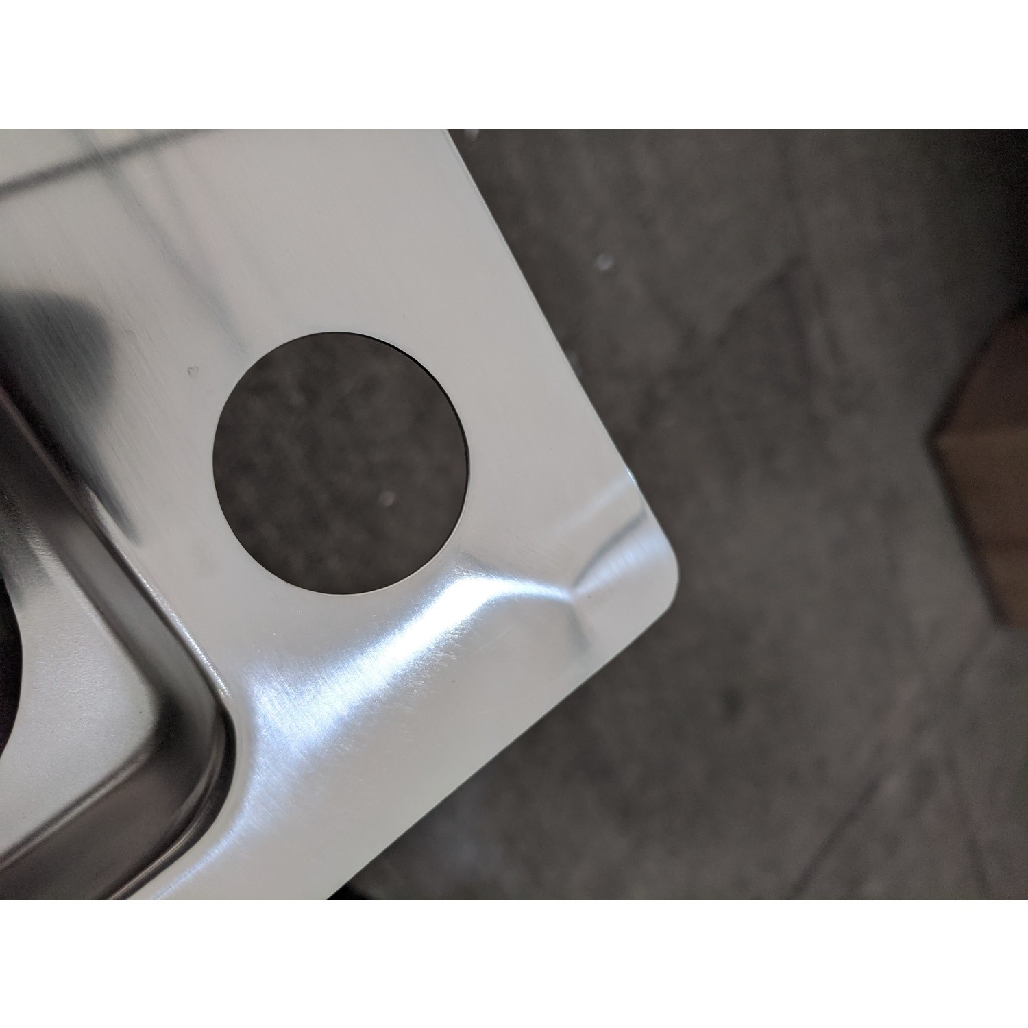 GRADE A2 Taylor & Moore Oakley Single Bowl Chrome Stainless Steel