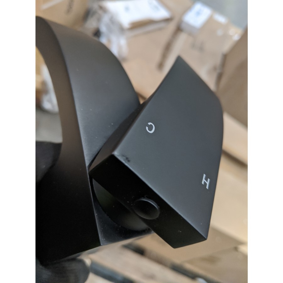 GRADE A2 - Tall Black Mono Basin Mixer Tap - Wave