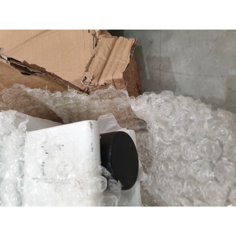 GRADE A2 - White Horizontal Double Panel Radiator 600 x 1216mm - Mojave