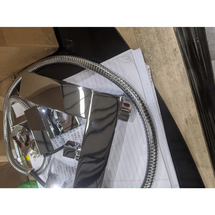 GRADE A2 - Chrome Wall Mounted Bath Shower Mixer Tap - Wave