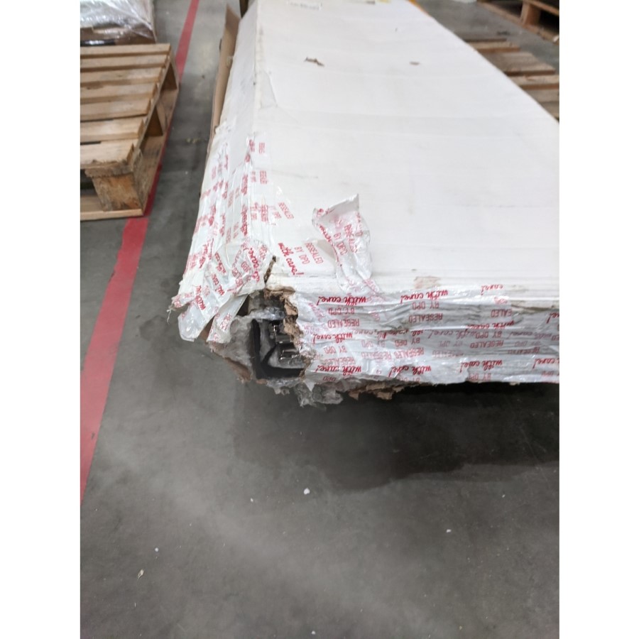 GRADE A2 - Chrome Vertical Single Panel Radiator 1800 x 452mm - Mojave