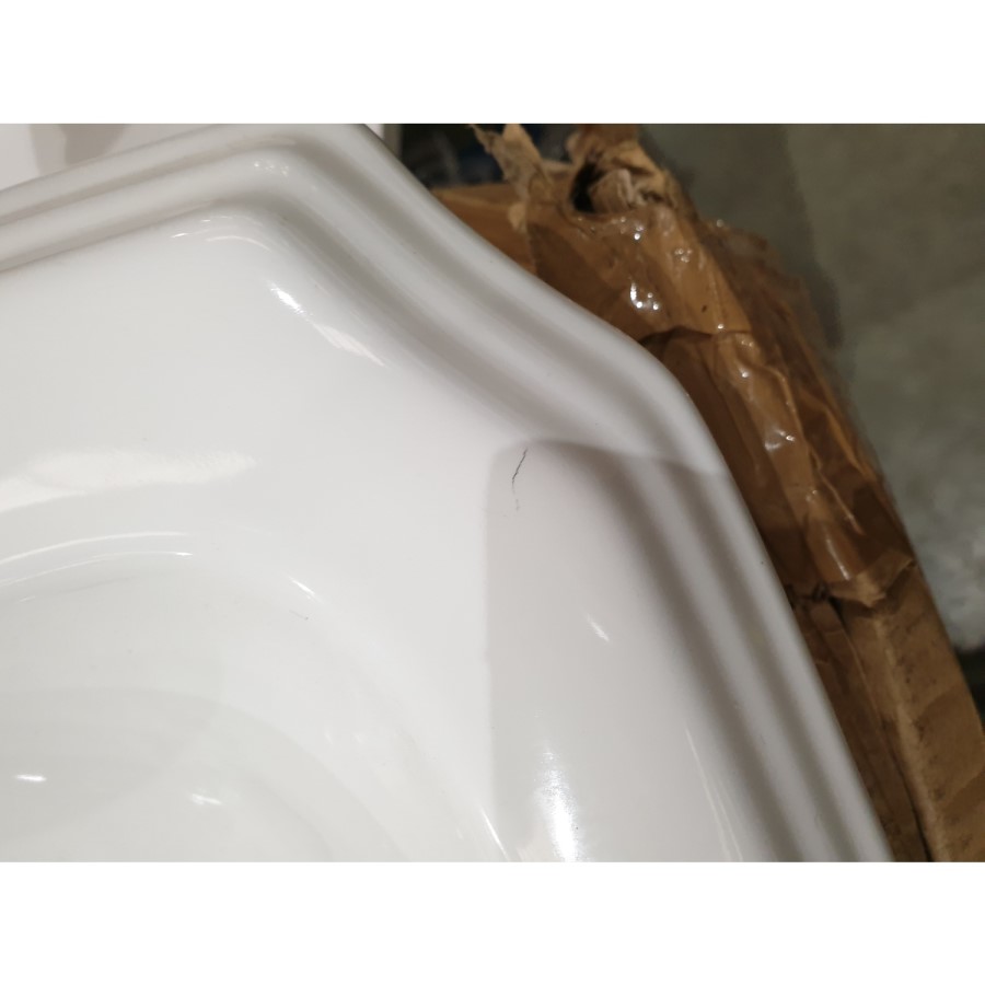 Grade A2 - Park Royal Double Ended Freestanding Bath Suite with Toilet & Basin