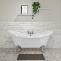 Park Royal boat bath with feet