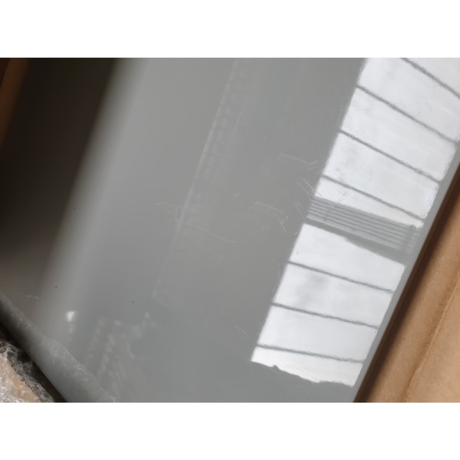 GRADE A2 - 600mm Light Grey Wall Hung Vanity Unit with Basin - Portland