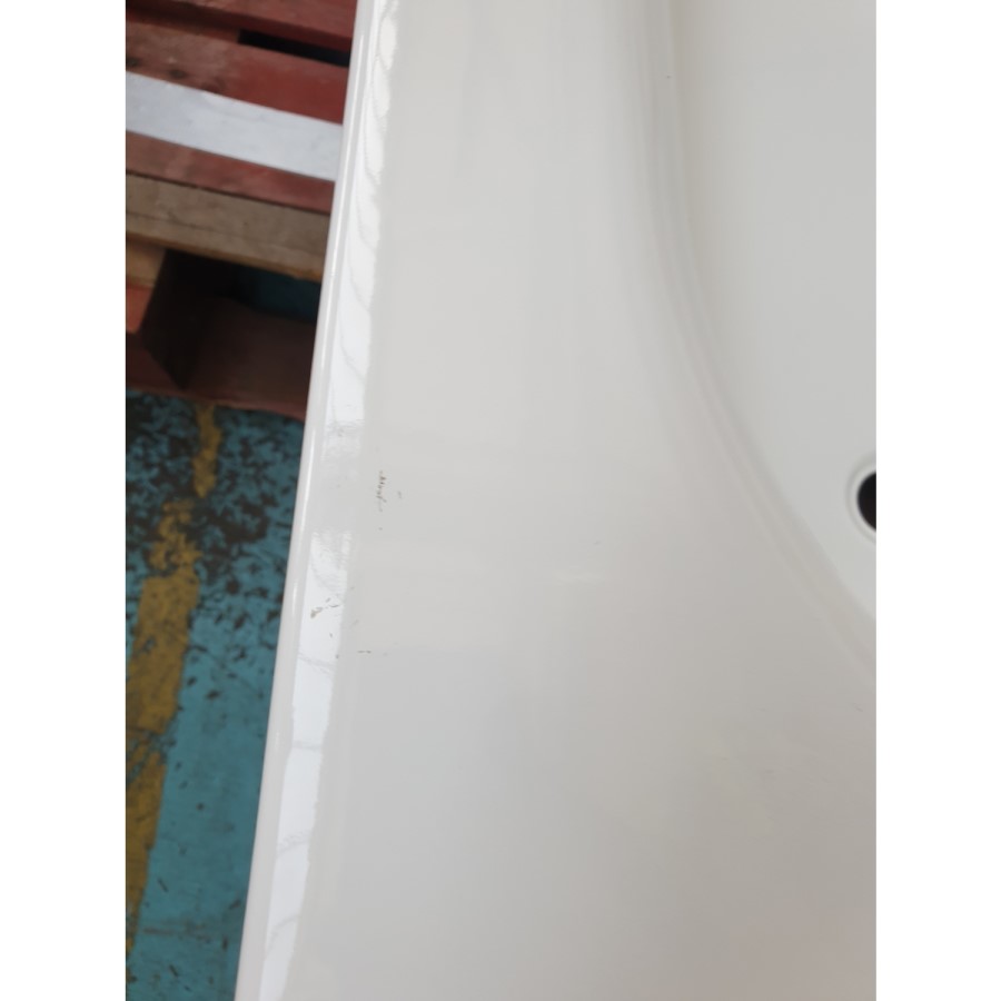 GRADE A2 - 1700 x 700 Colt Single Ended Steel Bath with 0 Tap Holes and Grips