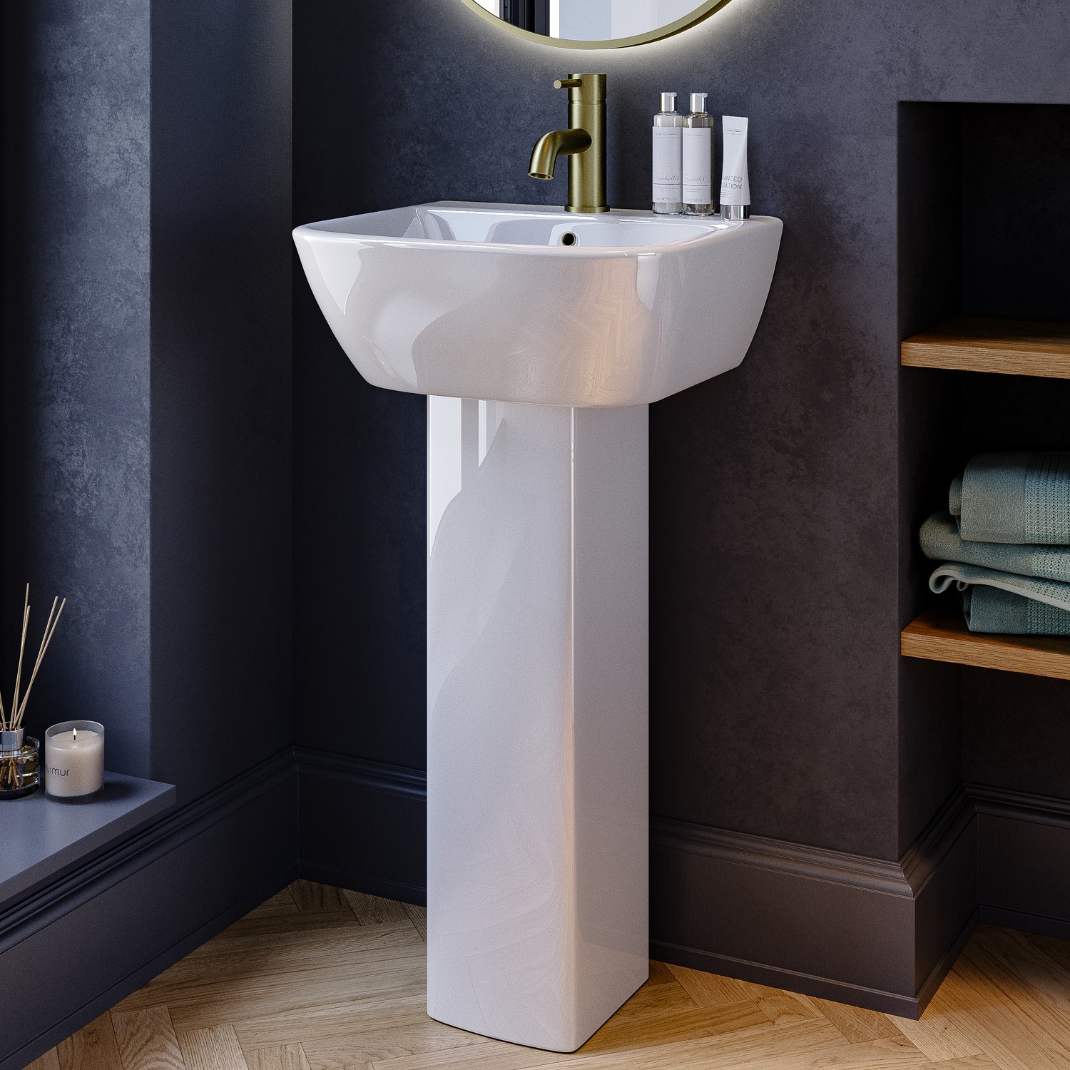 Atlanta White 450Mm Full Pedestal Cloakroom Basin With 1 Tap Hole