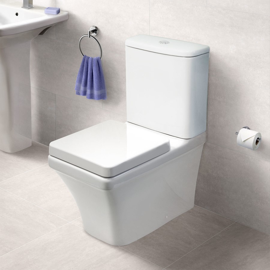 Montana Close Coupled Toilet and Seat