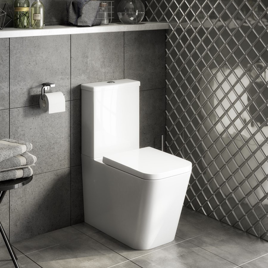 Grade A1 - Close Coupled Toilet with Soft Close Seat - Evan