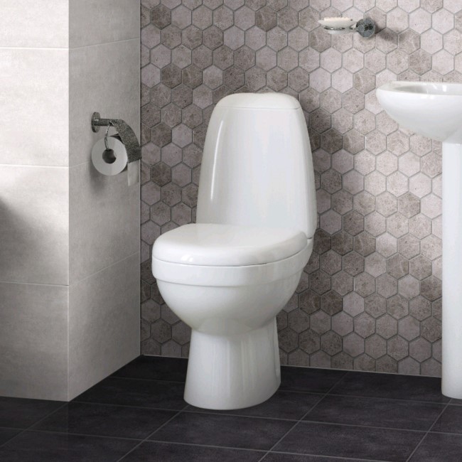 Cova Close Coupled Toilet with Soft Close Seat
