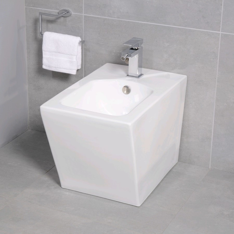 Havana Back to Wall Bidet Square One Tap Hole