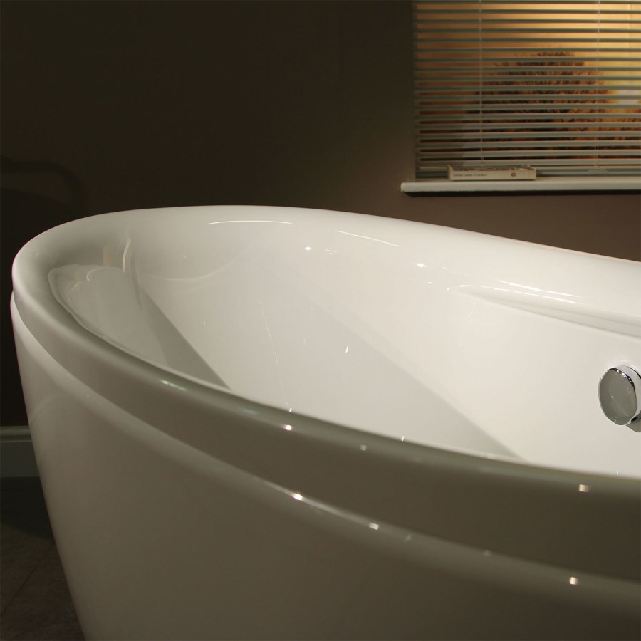 Duo Oval Modern Freestanding Bath - L1750 x W840mm