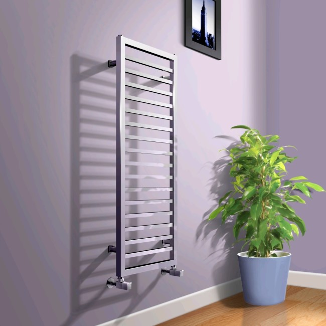square chrome towel rail