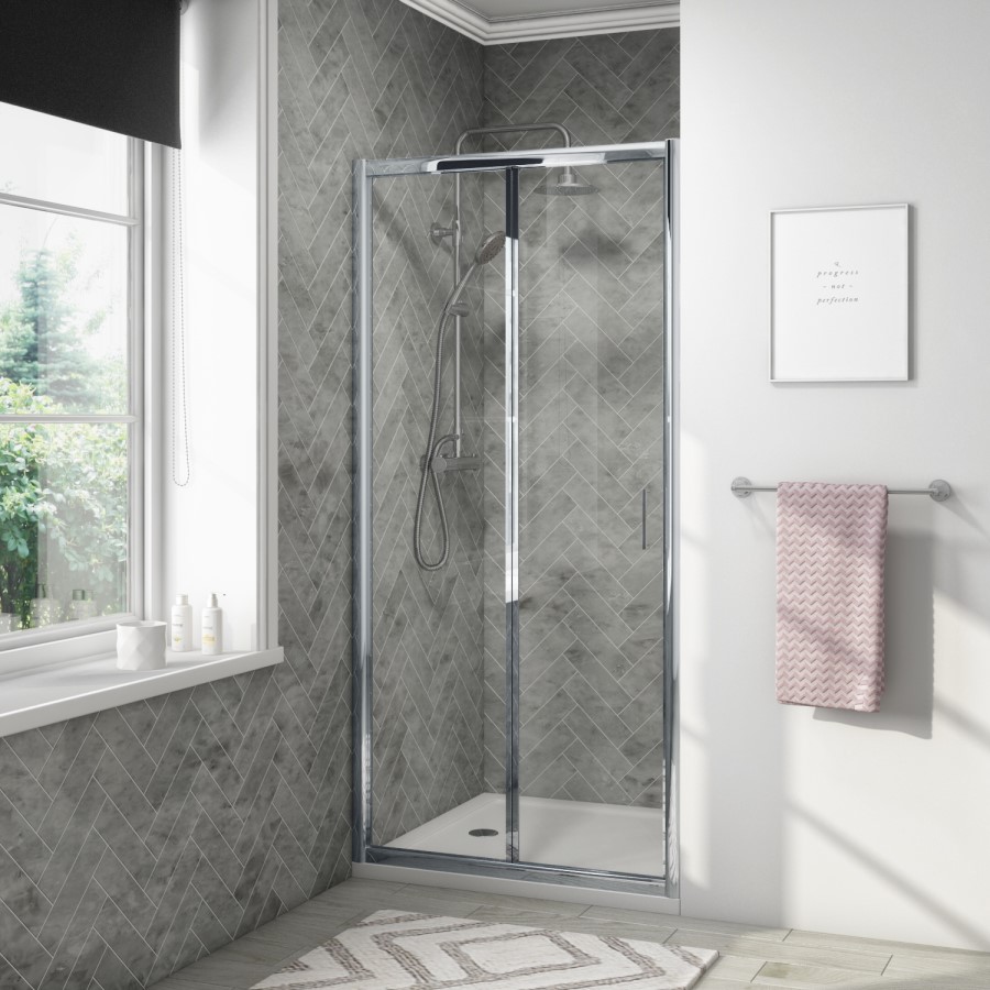 GRADE A1 - 760mm Universal Bi-Fold Shower Door - Vega