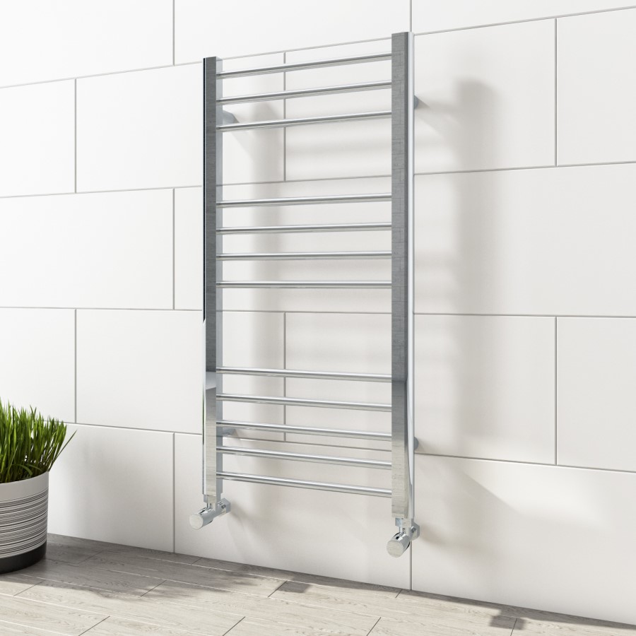 GRADE A1 - 1000mm x 500mm Straight Chrome Towel Rail - Sahara