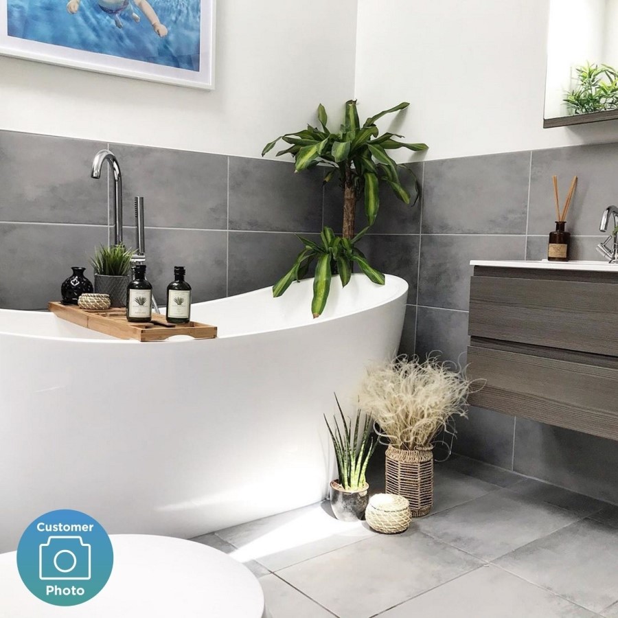 GRADE A1 - Arles Double Ended Freestanding Bath - 1700 x 800mm