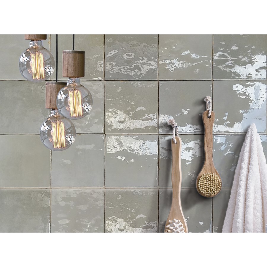 Grey Shaded Effect Wall Tile 132 x 132mm - Sombra