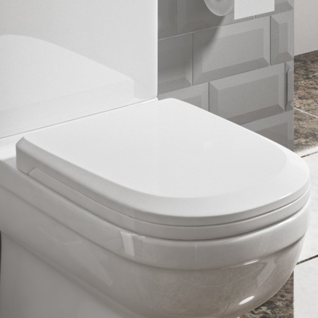 GRADE A2 - White Round Soft Close Toilet Seat with Quick Release - Addison