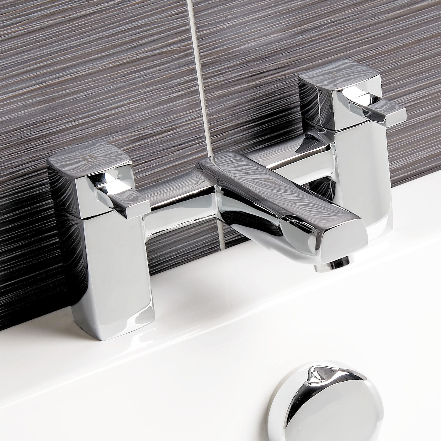 Bath Tap Basic Chrome Bath and Basin Tap Set - Form - Better Bathrooms