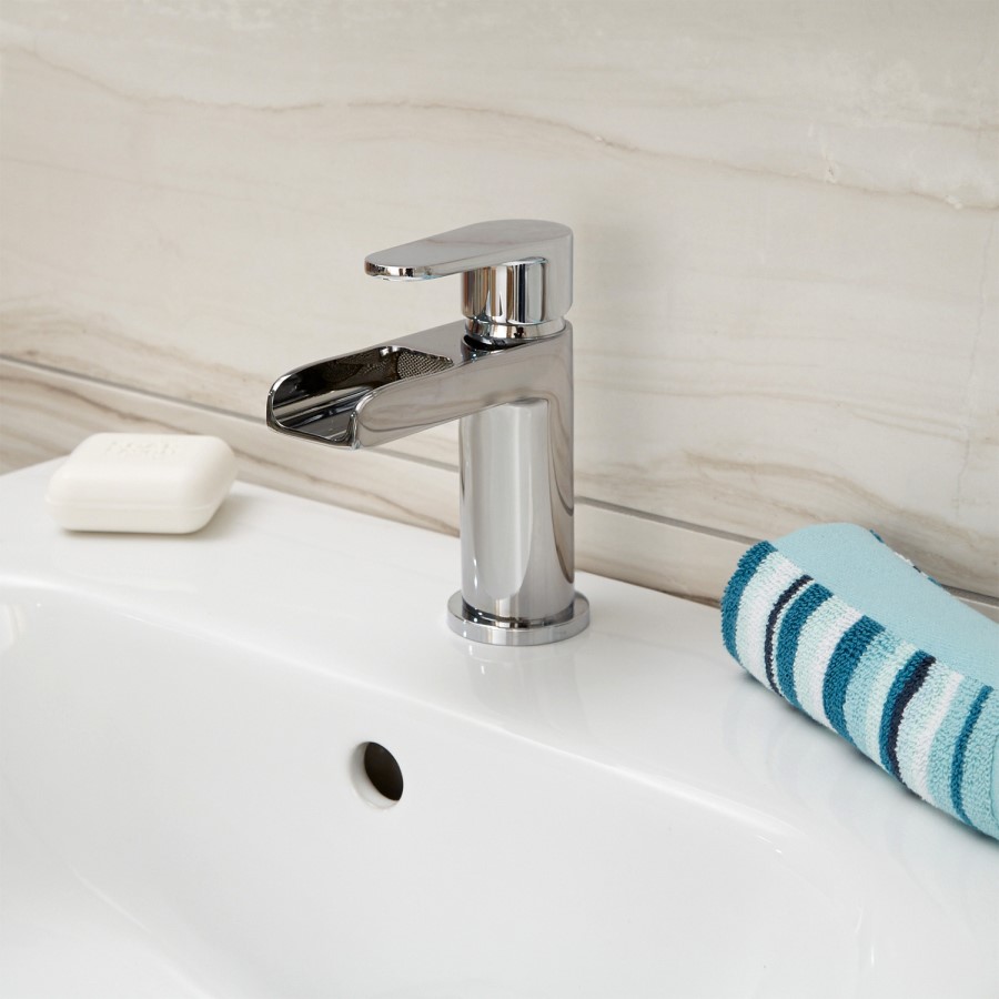 Mara Waterfall Basin Single Lever Tap