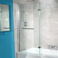 L-Shaped Hinged Bath Shower Screen H1435 x W796mm with Towel Rail