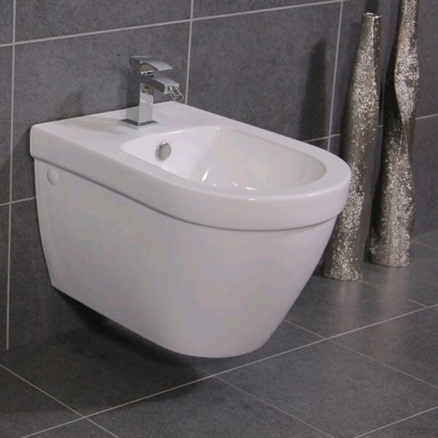 Aurora Round Wall Hung Bidet One Tap Hole