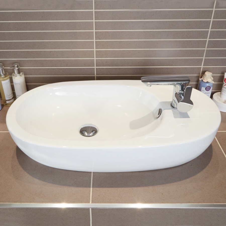 Rio 700mm Countertop Basin