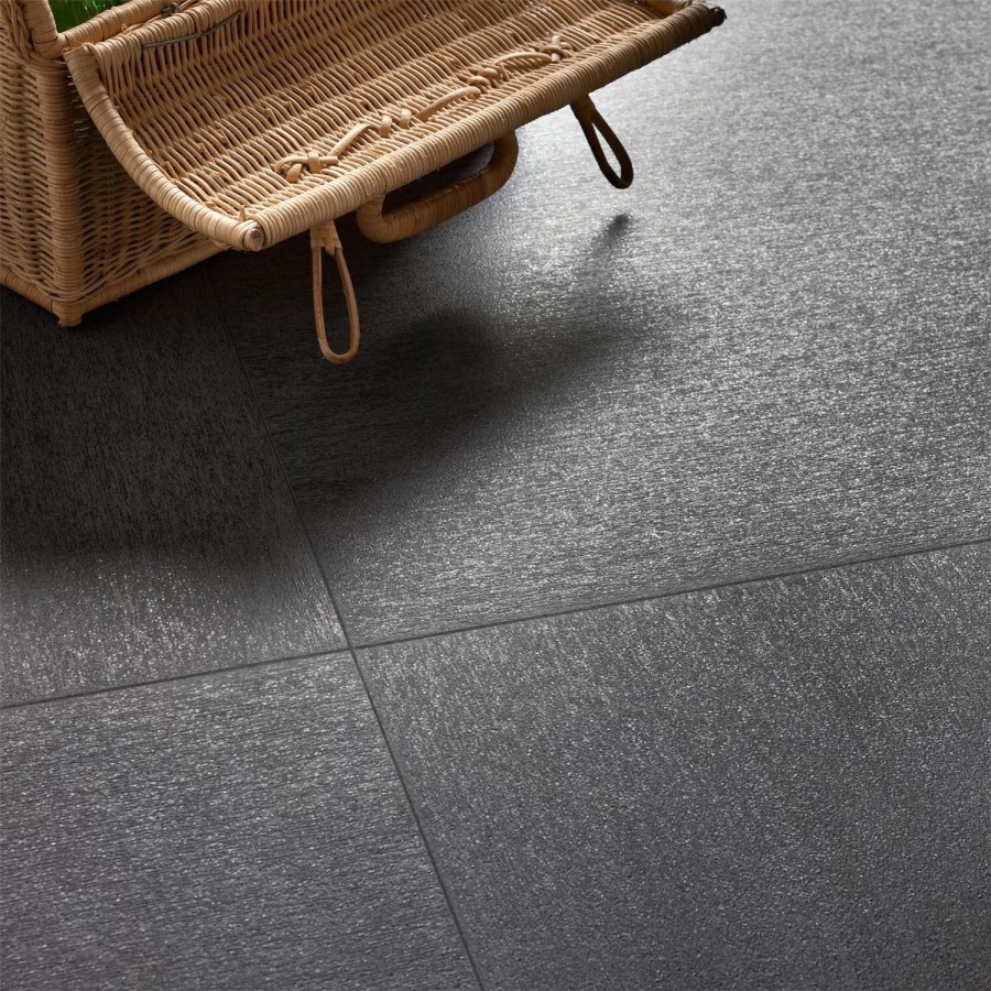 Quattro Black Wall/Floor Tile