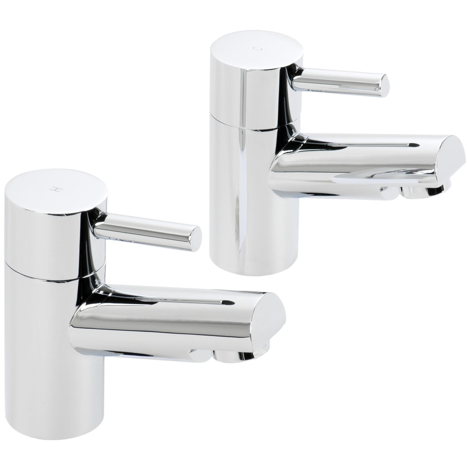 Fontana Pair of Bath Taps - Better Bathrooms