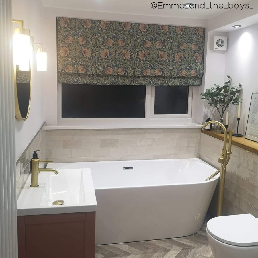 GRADE A1 - Gable Modern Back To Wall Freestanding Bath - 1500 x 745mm