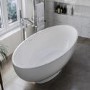 GRADE A1 - Freestanding Double Ended Bath 1695 x 795mm - Oval