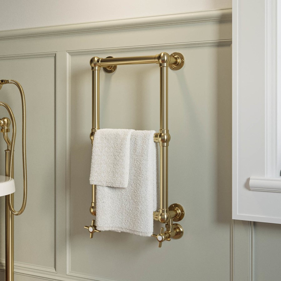 ALMOST PERFECT - Brass Vertical Traditional Towel Radiator 700 x 400mm - Regent