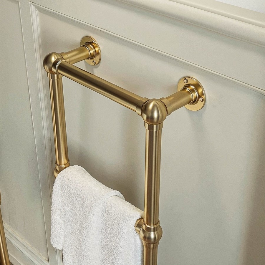 ALMOST PERFECT - Brass Vertical Traditional Towel Radiator 700 x 400mm - Regent