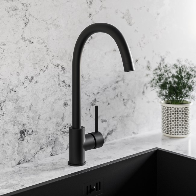 Black Single Lever Kitchen Mixer Tap- Enza Tamara 