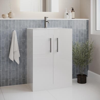 600mm Freestanding Vanity Unit Basin Chrome Handles