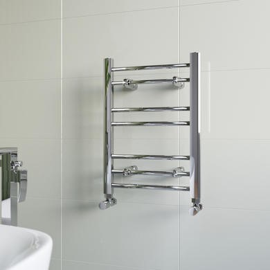 ONLY OPENED 600mm x 400mm Straight Chrome Towel Rail