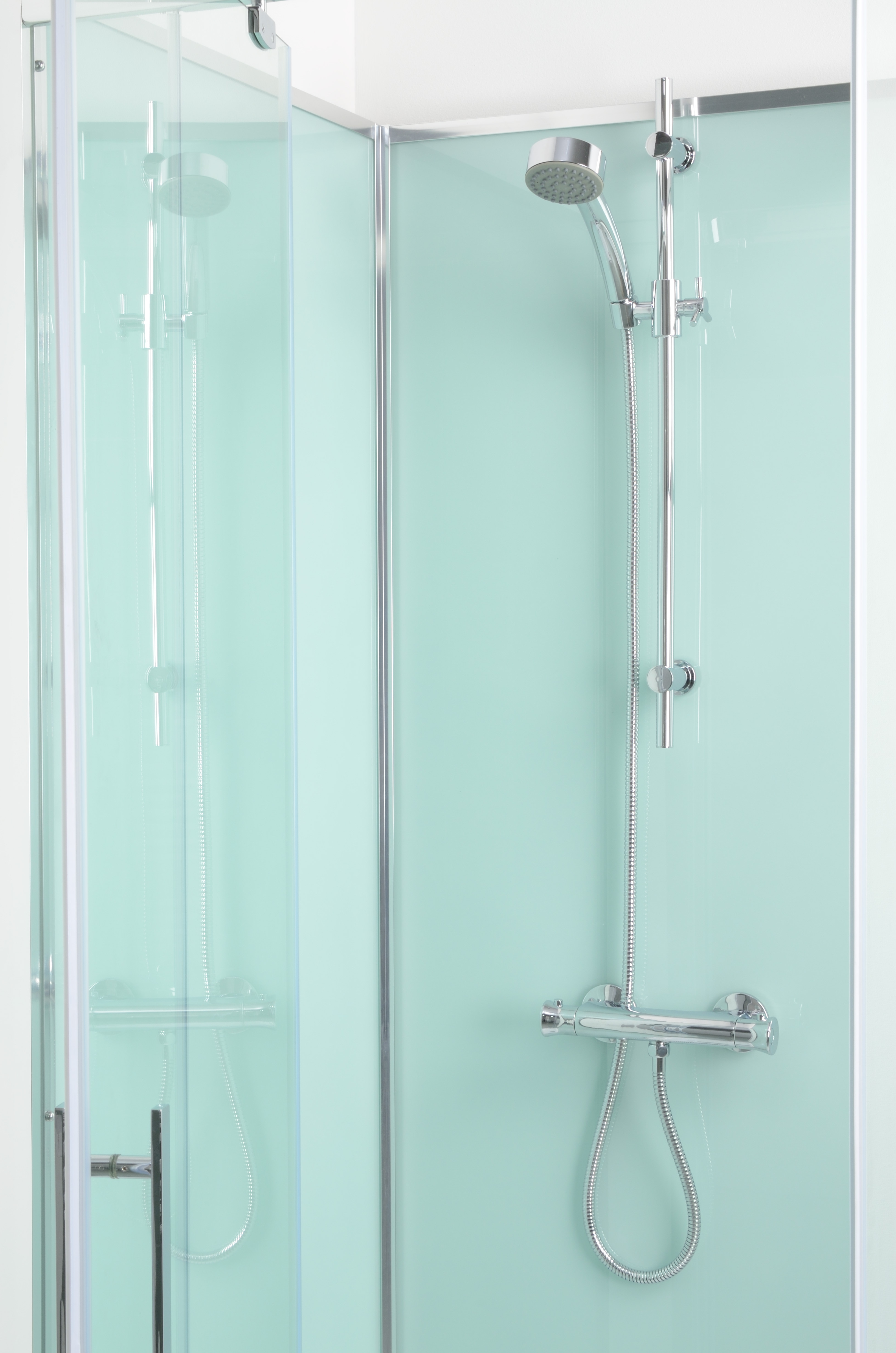 900 Quadrant Shower Cabin with Aqua White Back Panels