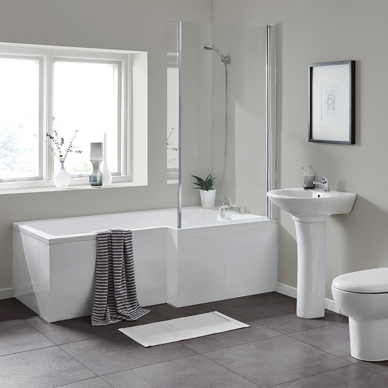 L Shaped 1700 Right Hand Bath and Hinged Screen