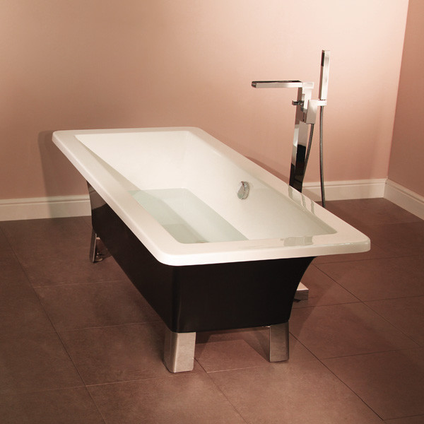 Athena Black 1600 x 750 Freestanding Bath