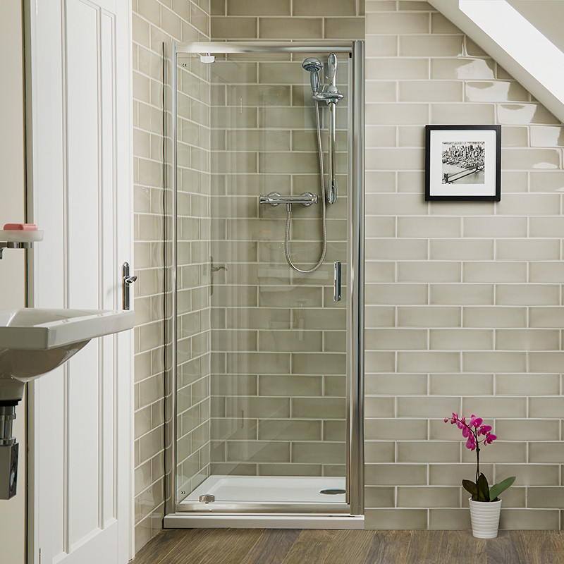 Aqualine™ 6mm 900 Pivot Shower Door
