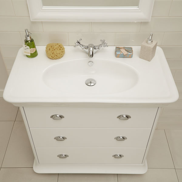 Valencia White 900mm 3 Drawer Vanity Unit